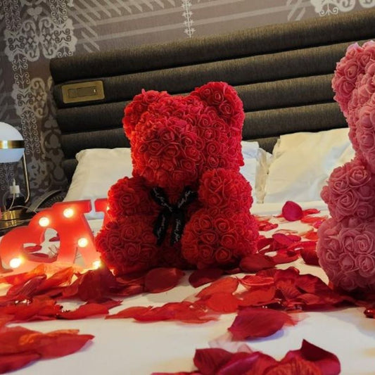 Ultimate Guide to Valentine's Day Ideas, Gifts, and Traditions